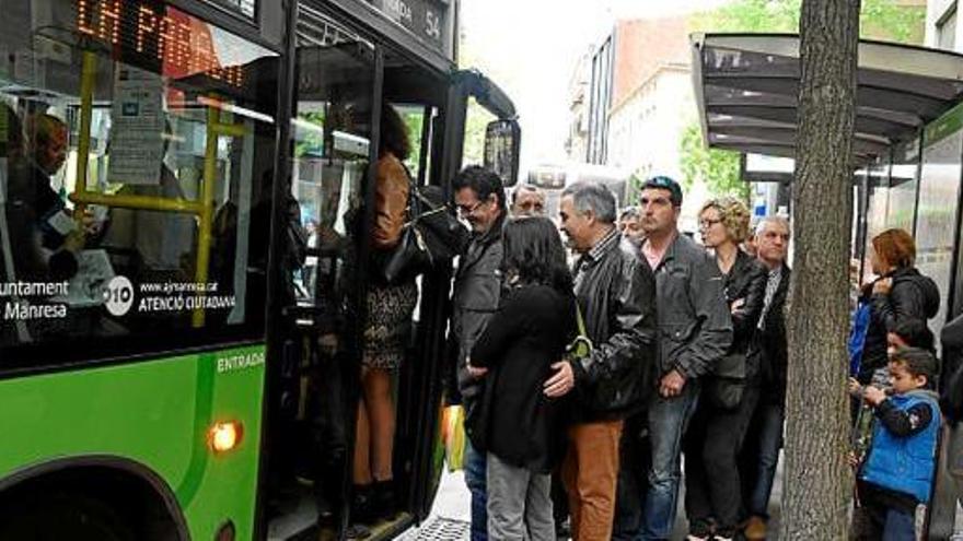 Per Sant Jordi hi va haver bus gratuït, amb una bona acceptació