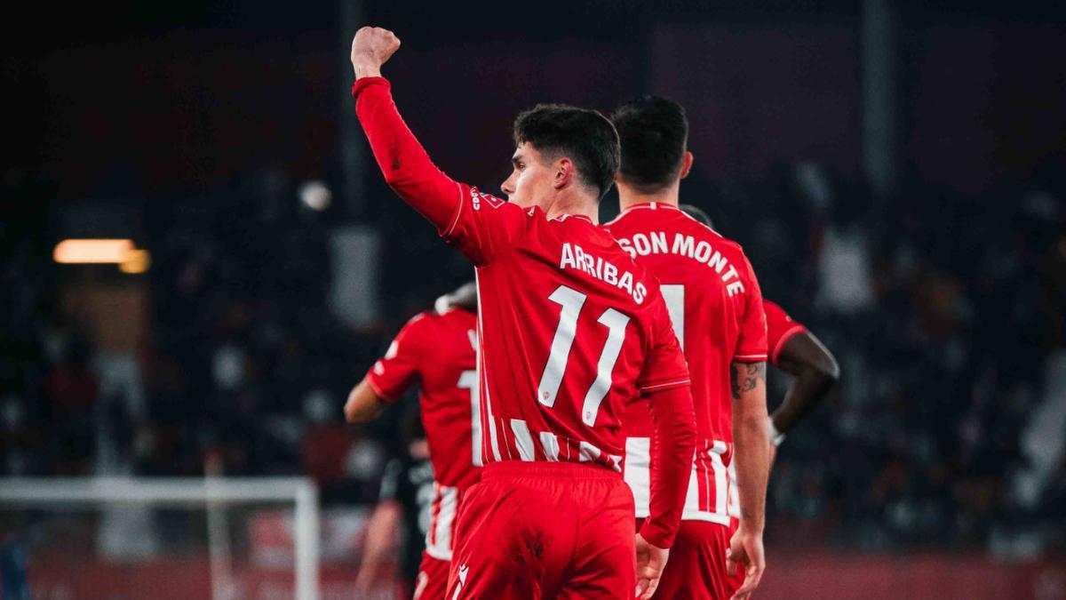 Arribas, clave en el triunfo del Almería sobre la Cultural y Deportiva Leonesa