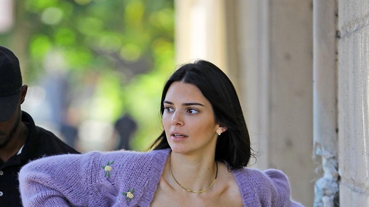 Kendall Jenner con conjunto de punto