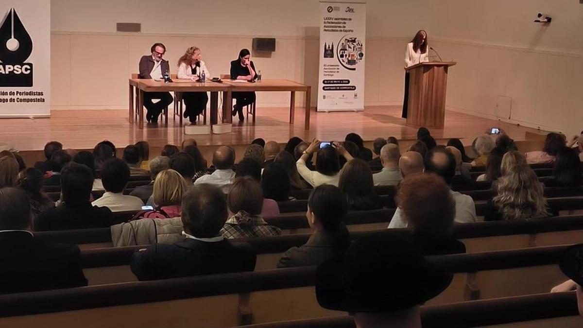 Acto de celebración de los 80 años de la Asociación de Periodistas de Santiago de Compostela.