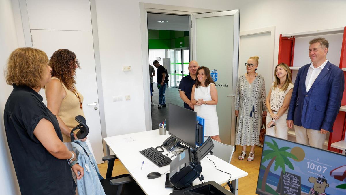 Visita a la oficina de Novo Mesoiro