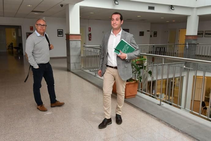 28/03/2020 VECINDARIO. SANTA LUCIA DE TIRAJANA.   Primer día de trabajo de los ediles del nuevo Pacto de Gobierno. Fotógrafa: YAIZA SOCORRO.  | 02/03/2020 | Fotógrafo: Yaiza Socorro