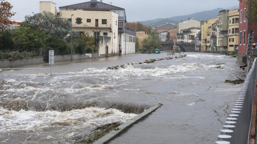 El Llobregat al seu pas per la Jonquera.