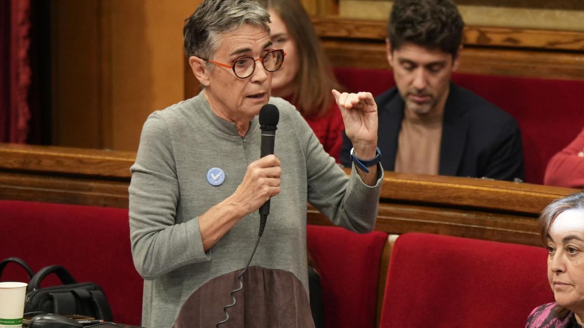 La consellera Olga Pané, en el pleno del Parlament