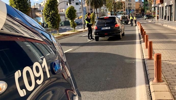 Coronavirus en Canarias | Continúan los controles en la capital para evitar desplazamientos innecesarios