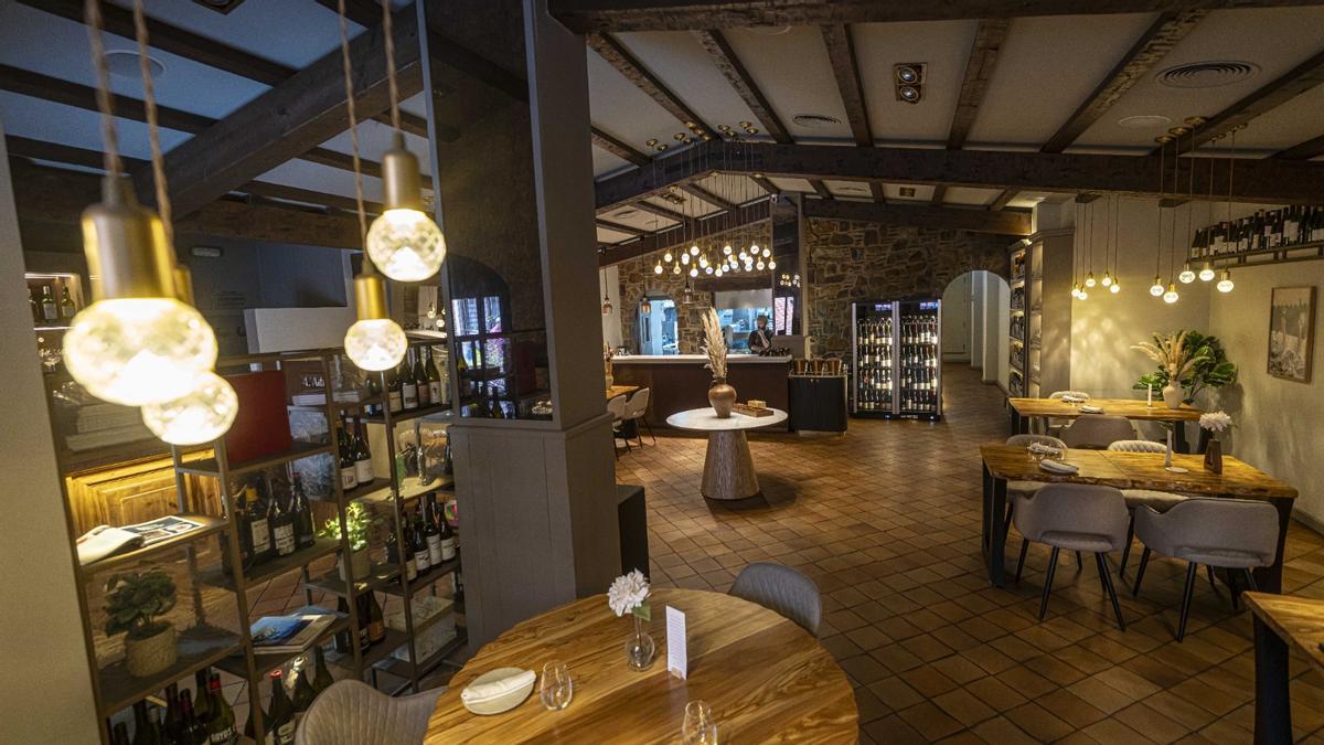 El comedor del restaurante de L'Antiquari Gastronòmic.