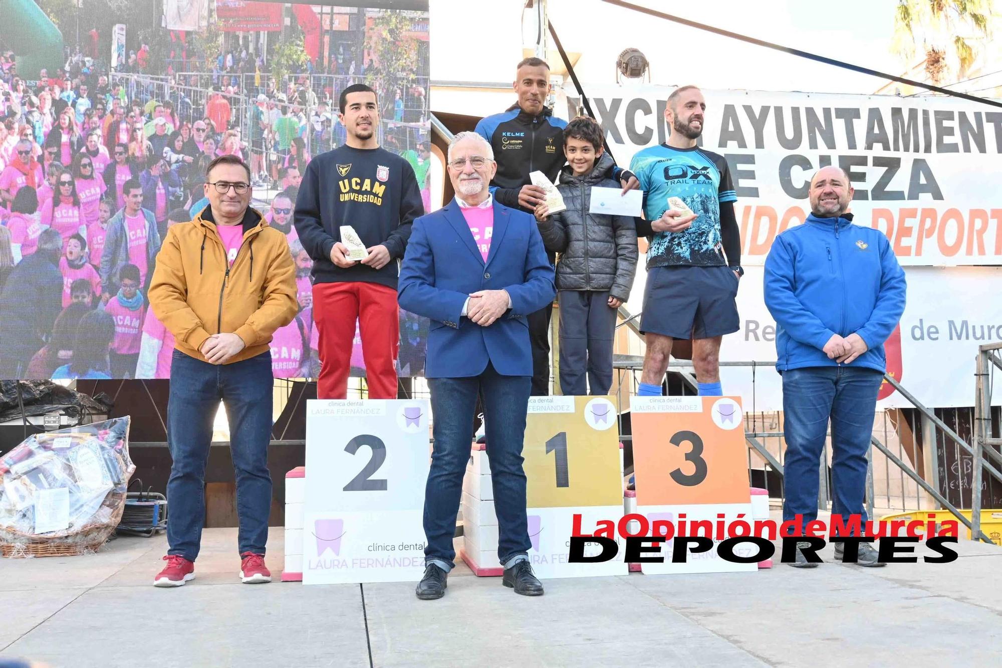 FOTOS: Podio de la Media maratón de Cieza