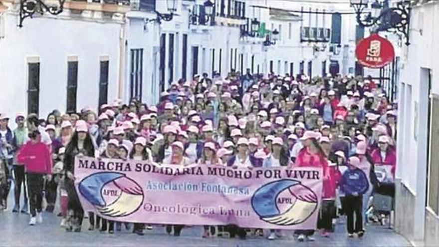 500 VECINOS aCUDEN a la marcha ‘Mucho por vivir’