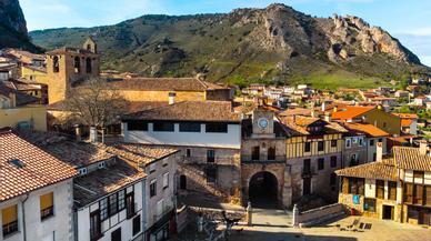 El mejor pueblo al que viajar en 2025 es una joya rural por descubrir en Burgos