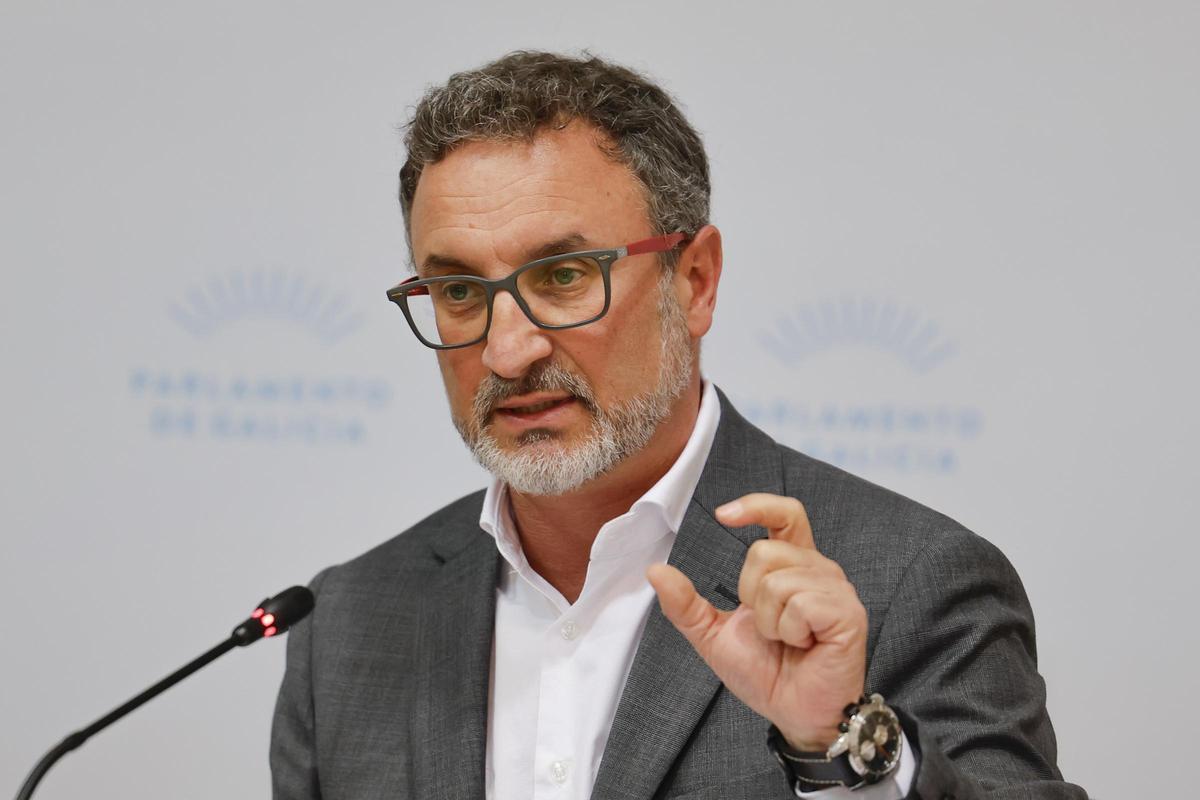 El director xeral da PAC e do Control da Cadera Alimentaria, Juan José Cerviño, comparece este viernes en el Parlamento.