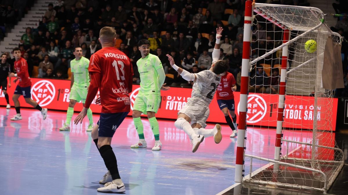 El Barça no mereció perder en Pamplona