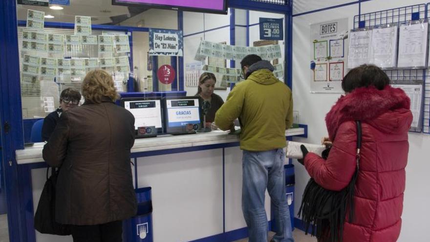 Una administración de lotería de la ciudad.