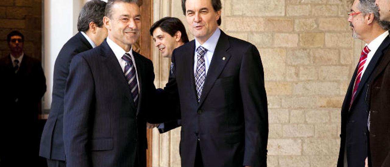 El expresidente de Canarias Paulino Rivero, junto al candidato de Junts pel Sí, Artur Mas, en una foto de archivo.