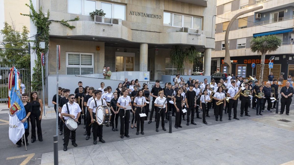 Las bandas de música de Paiporta y Catarroja, protagonistas del Festival Internacional de Bandas Ciudad de Torrevieja