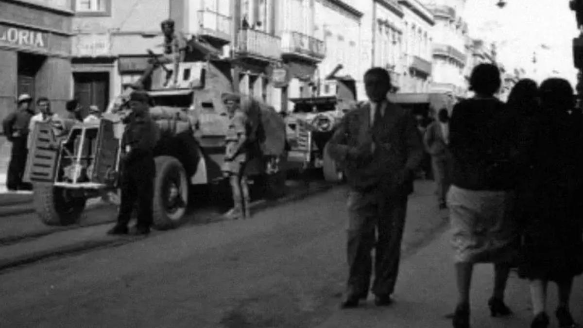 Montaje del ejército británico ocupando las calles de Las Palmas de Gran Canaria.