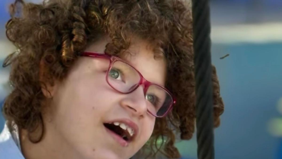 Claudia podrá operarse en septiembre de la epilepsia severa que sufre.