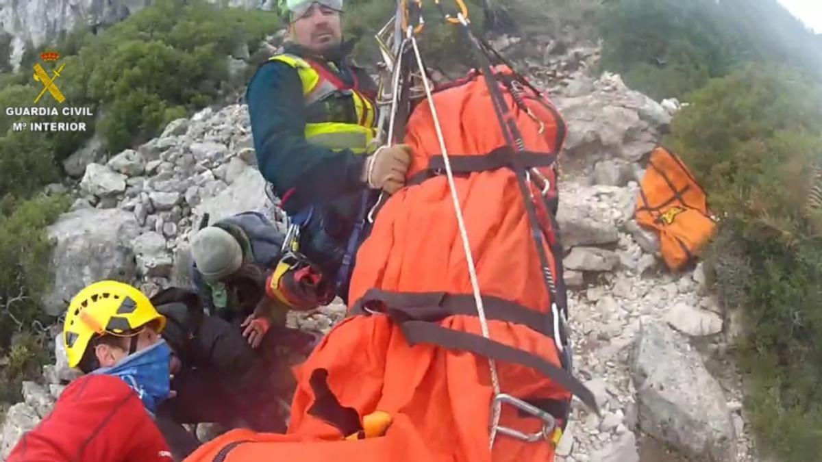 Rescatan a un excursionista de 73 años que sufrió un ictus en el Galatzó