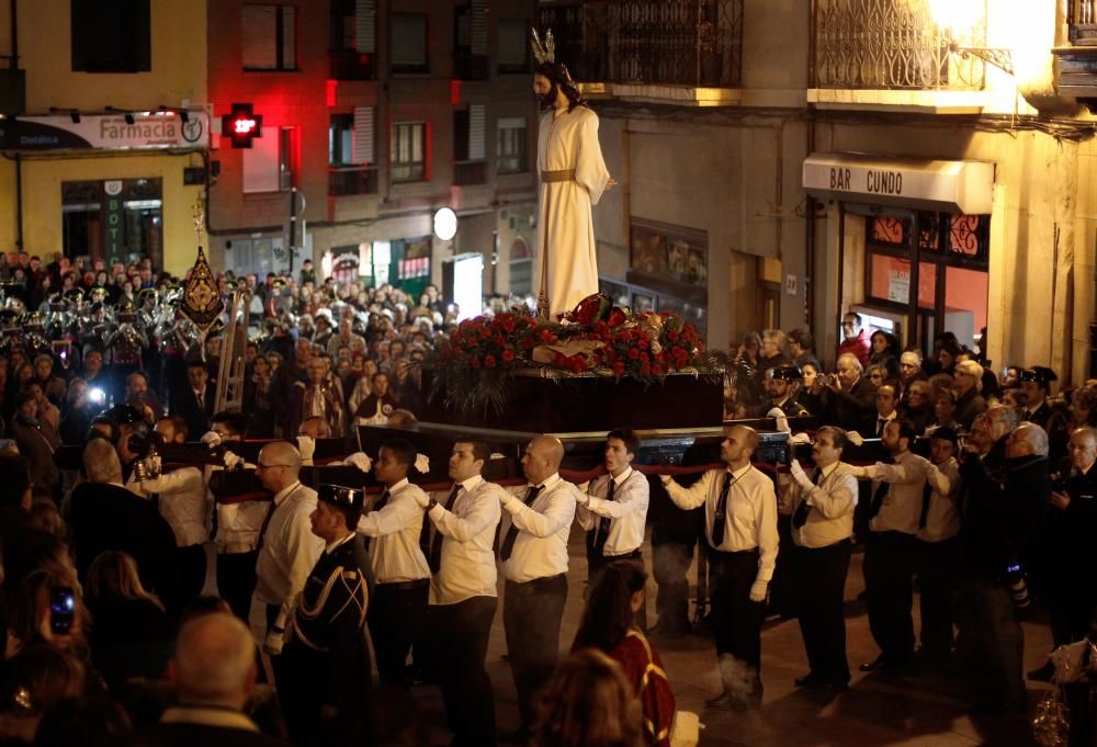 Procesión de la Hermandad de los Estudiantes de Oviedo