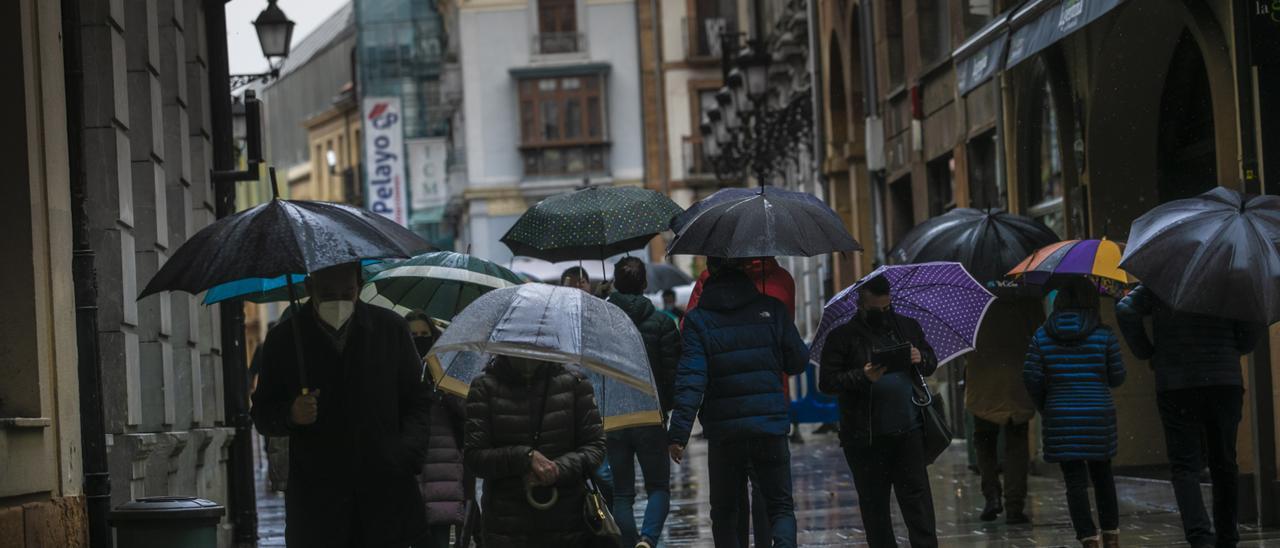 Un día de lluvia en Oviedo