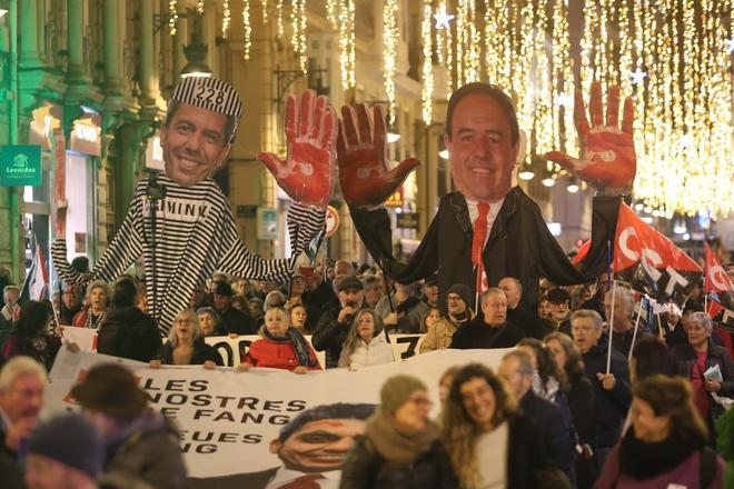 Manifestación en València para que Mazón deje de estar aforado y declare ante la jueza