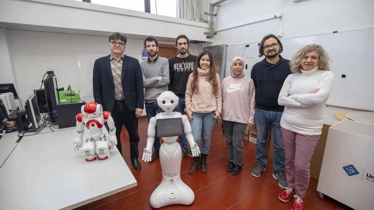 VÍDEO | Los robots piden paso para entrar en residencias, aulas y hogares