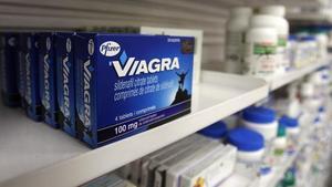 Capses de Viagra en una farmàcia de Toronto.