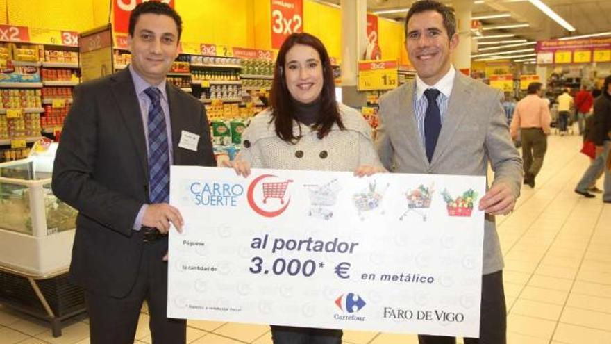 FARO reparte 8.250 euros en dinero y productos a sus lectores