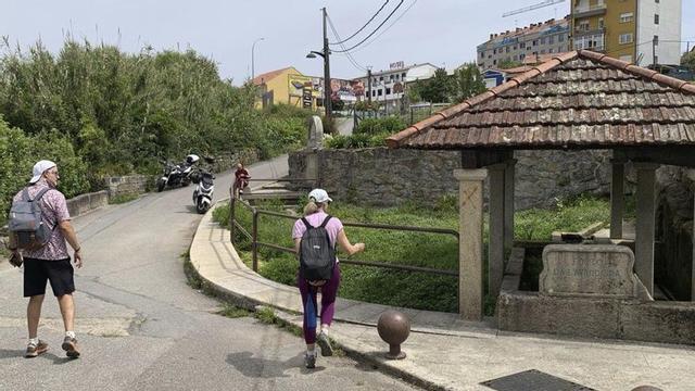 El entorno de la fuente y el antiguo lavadero de Arcade que será reformado. | A. PINACHO