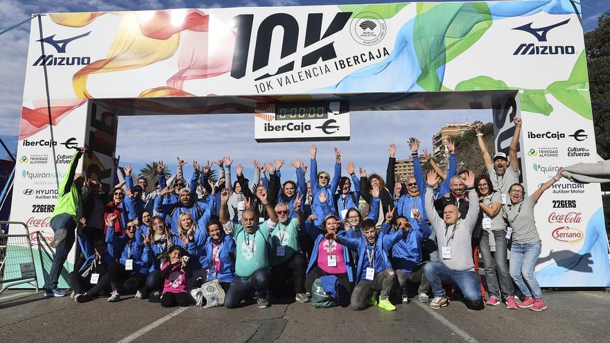 El 10K Valencia Ibercaja abre sus plazas de voluntariado para la edición 2024