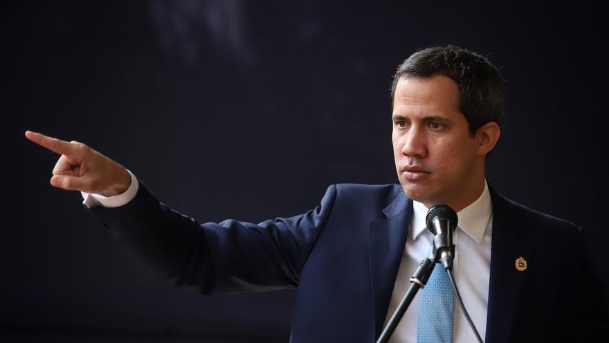 La Asamblea Nacional de Venezuela da un primer paso para cesar a Guaidó