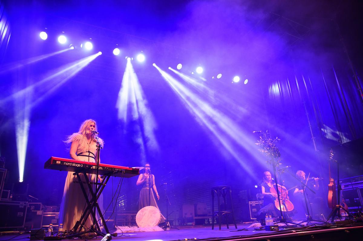 Las imágenes de Rock Imperium: ambiente, recogida de pulseras y primeras actuaciones Las imágenes de Rock Imperium: ambiente, recogida de pulseras y primeras actuaciones