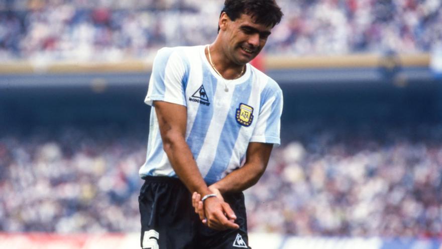 Heroico Brown: campeón del mundo sin equipo y con el brazo en cabestrillo (1986)