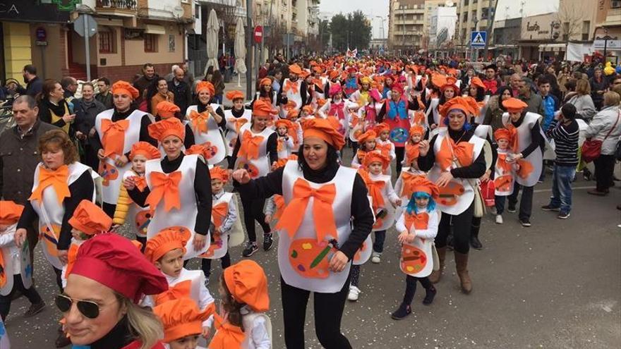 Carnavales solo en los colegios y a través de una galería virtual