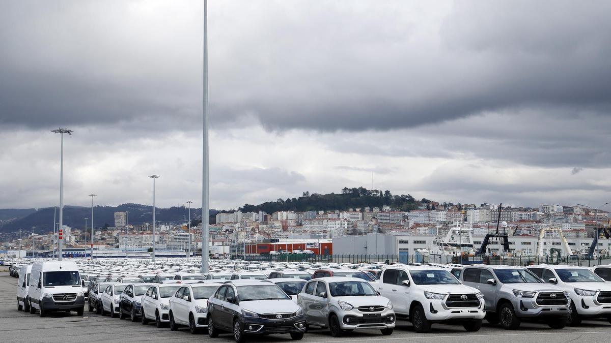 Terminal de coches de Stellantis en Bouzas.