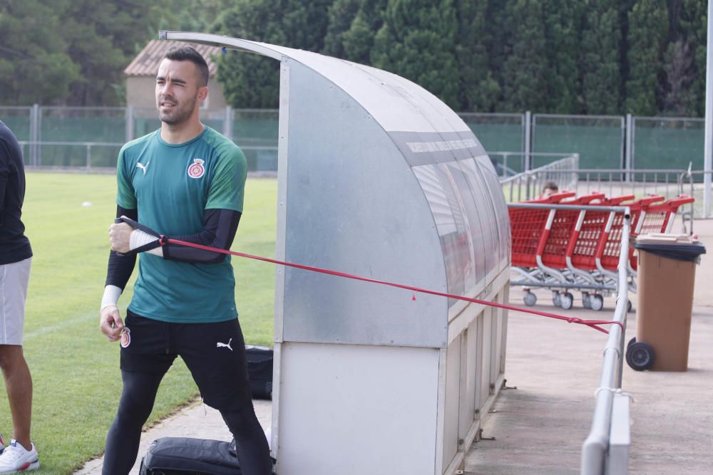 Entrenament de portes obertes del Girona FC a l'Escala