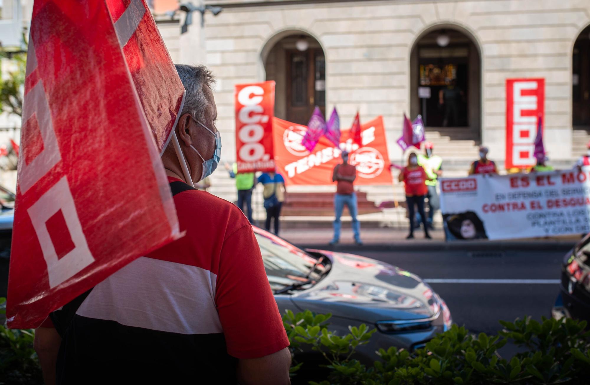 Concentración de trabajadores de Correos