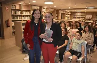 Cristina Lago presenta o seu libro Adicatorias da ialma en Mos