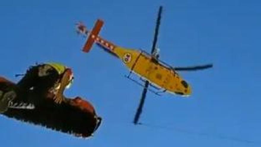 Rescaten amb helicòpter un escalador ferit a Oliana