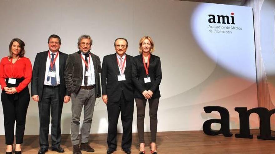 Ponents a l&#039;acte amb el president de l&#039;AMI, Javier Moll.