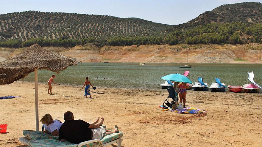 Una imagen del pantano de Iznájar de este fin de semana.