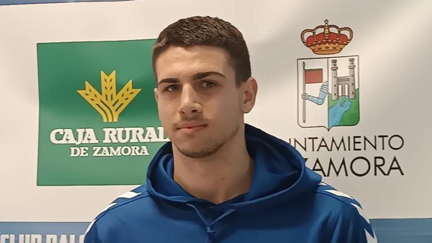 Daniil Shelist, jugador del CB Zamora Enamora.