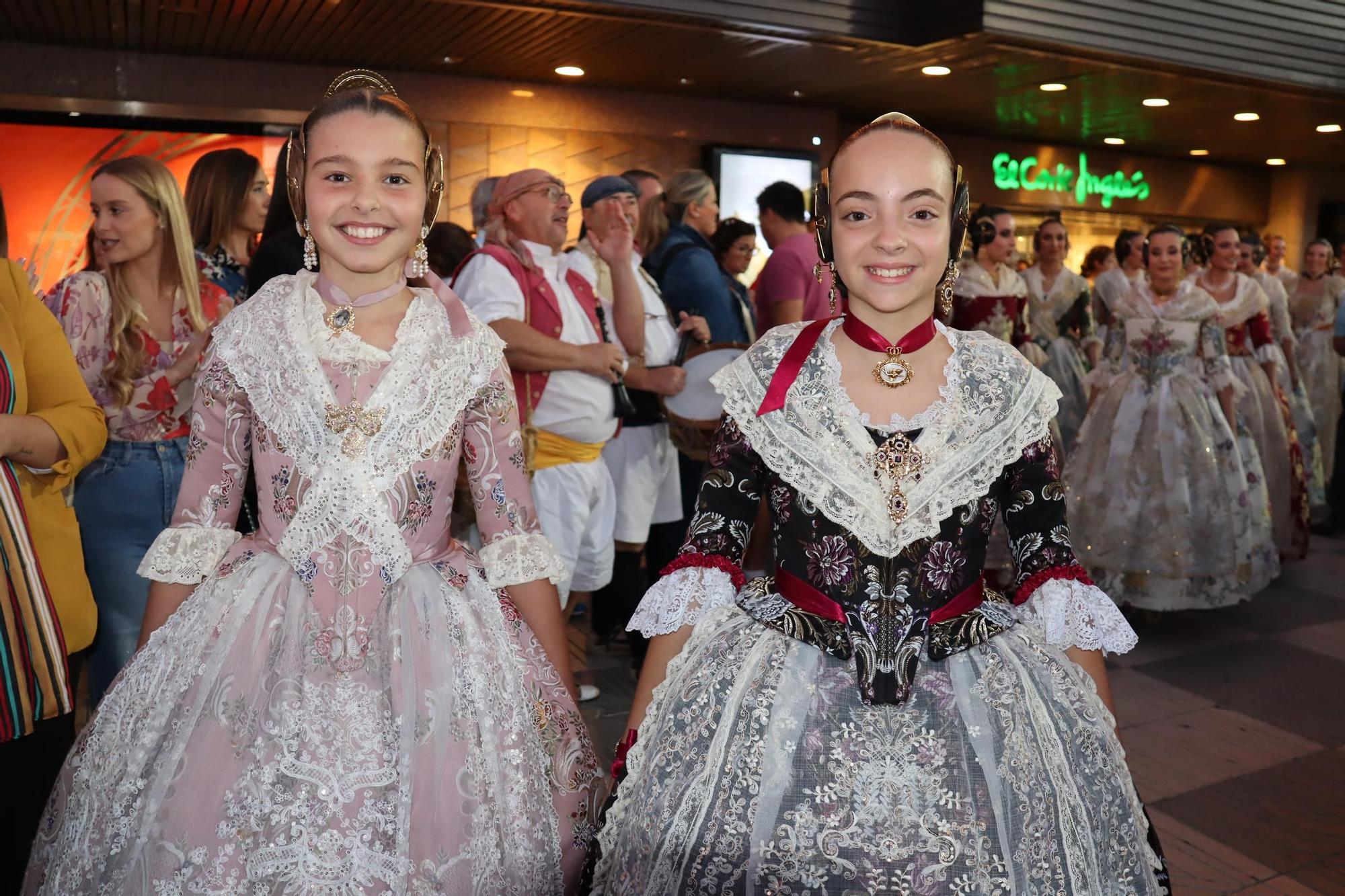 La primera gran prueba de María Estela, Marina y las cortes en la Festa per a Tots