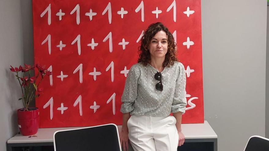 Rosario Sánchez, ayer en la
sede del grupo del PSOE de
Palma poco antes de viajar
a Madrid. |  J.B.