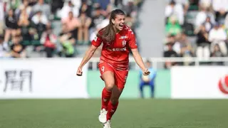El Costa Adeje Tenerife firma a Carlota Suárez para el ataque