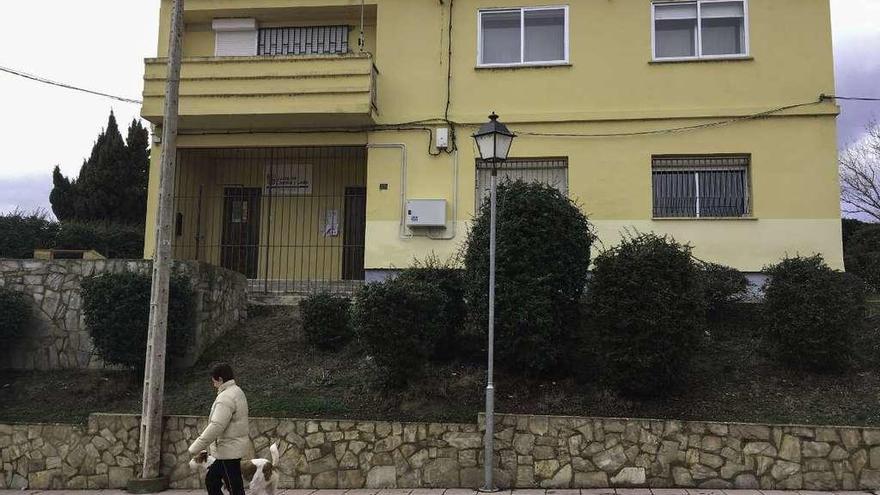 Edificio de la Junta en la calle Los Carros, exento del pago del IBI.