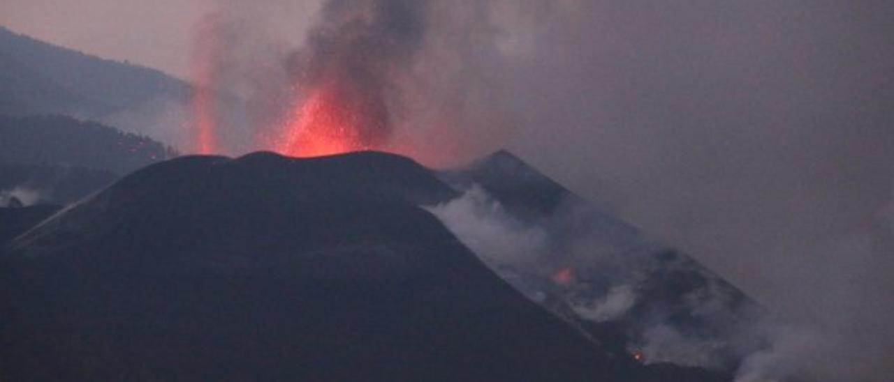 El volcán de La Palma desde Tacande