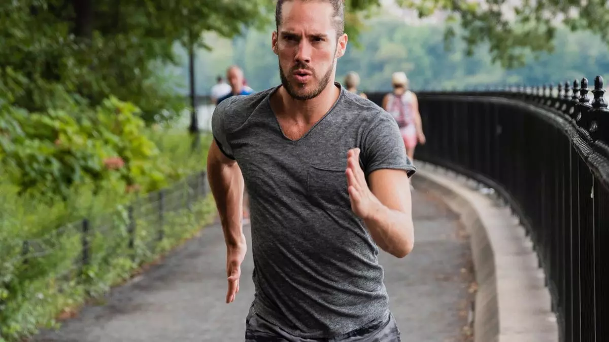 Nike rebaja a 15 € su pantalón corto más deseado para el verano (y más ofertas de HOY)