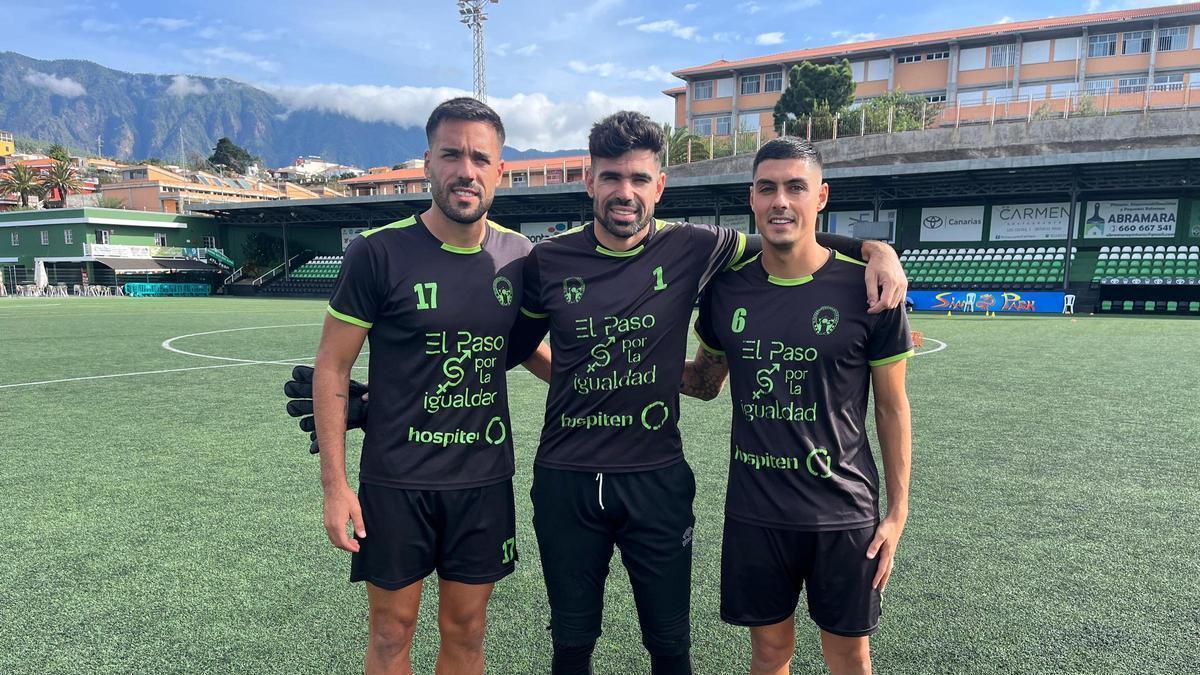 Los jugadores tinerfeños del Paso.