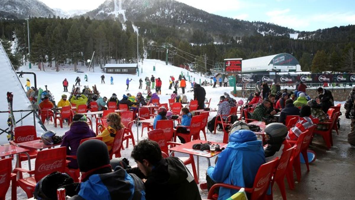 El inicio de la temporada de esquí en la Masella