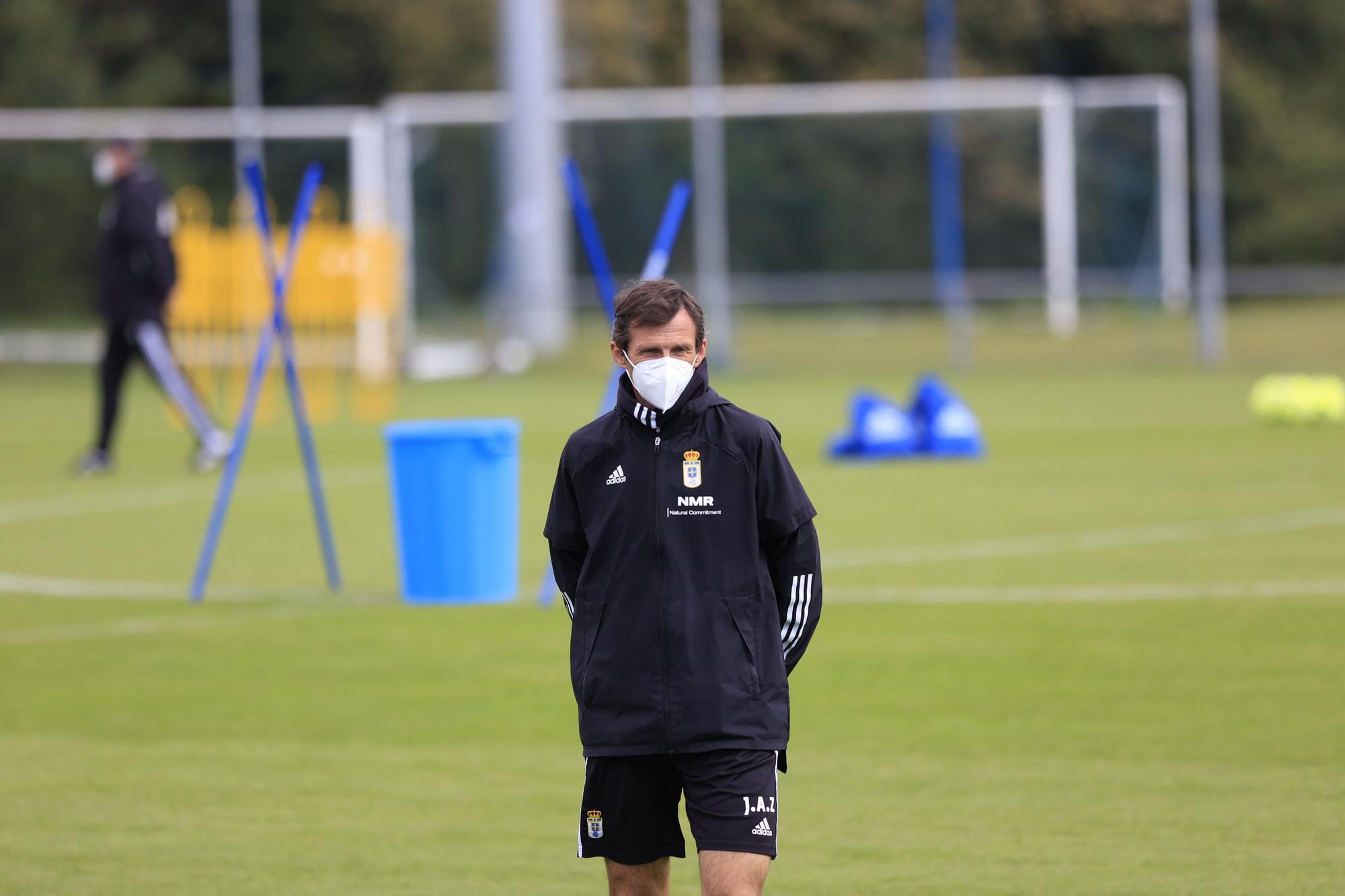 Las imágenes del último entrenamiento del Oviedo antes del derbi